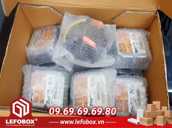Bọc riêng từng linh kiện nhỏ