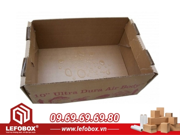 Thùng carton có độ phủ PE có khả năng chống thấm cao phù hợp vận chuyển đường dài