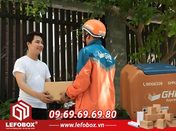 Cách ship hàng cho khách khi bán hàng online nội thành