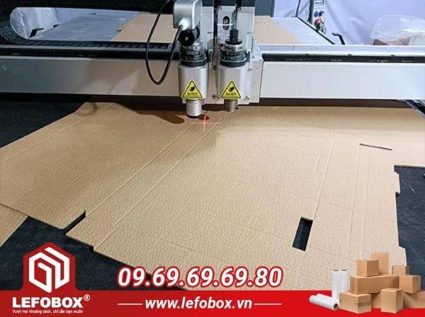 Cắt bế thùng carton