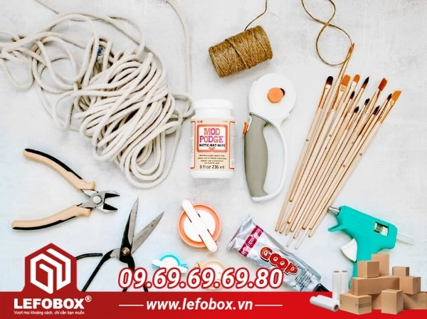 Chuẩn bị các vật liệu khác để làm thuyền cho bé