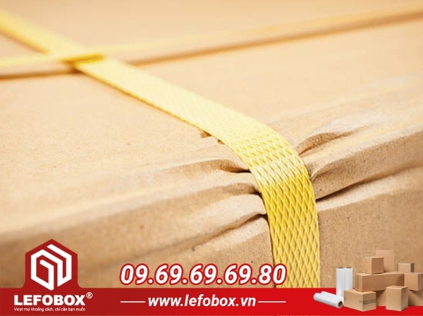 Chuẩn bị vật dụng đóng gói là dây buộc