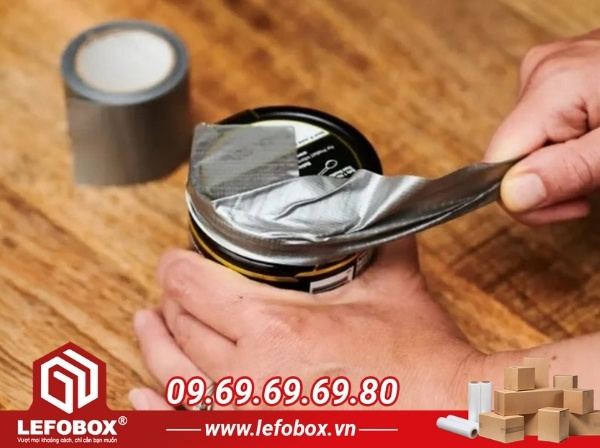 Đóng gói đồ gia dụng dạng chai lọ đựng chất lỏng