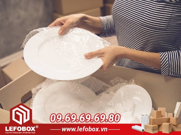 Đóng gói hàng gia dụng dễ vỡ