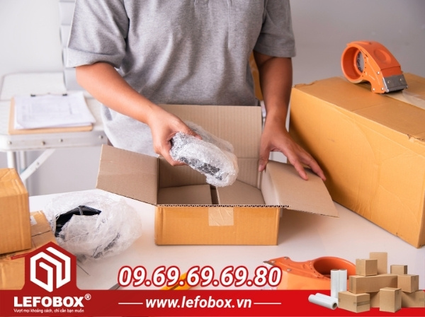 Cách để đóng gói hàng hóa an toàn trong hộp carton nhỏ