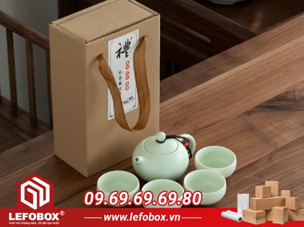 hộp ấm chén quai xách