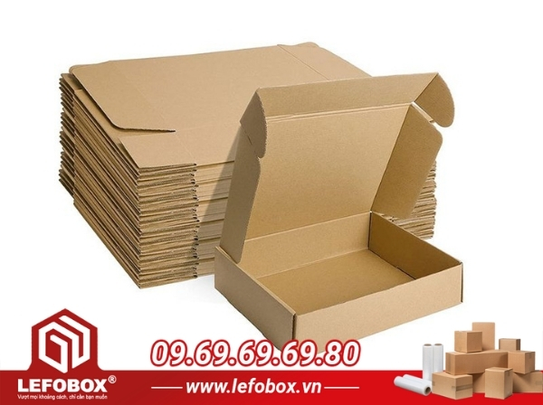 Hộp chữ nhật nắp gài