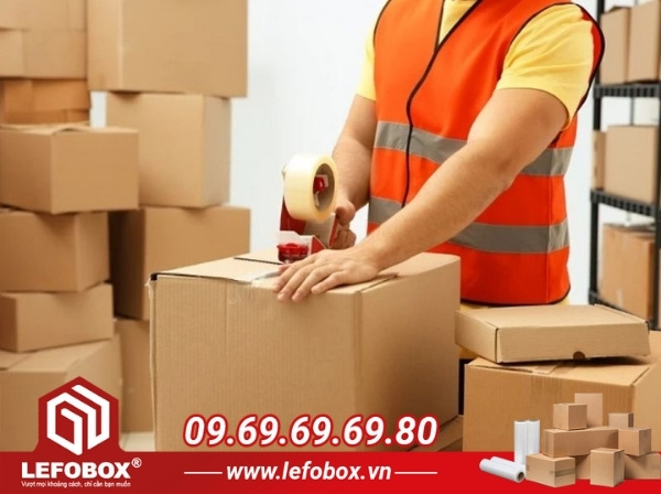 Hộp giấy đựng đồ vận chuyển