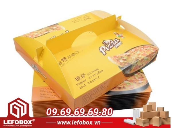 Hộp pizza có quai xách