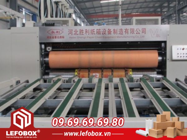 In ấn thùng carton theo yêu cầu của khách hàng