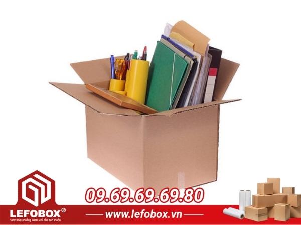 Đóng gói tài liệu quan trọng cùng với các loại đồ khác