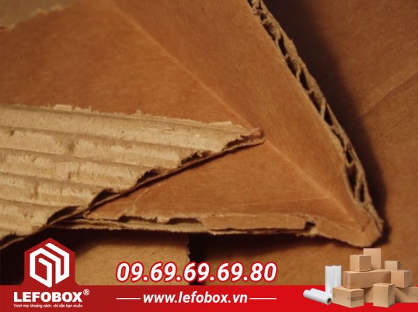 Kiểm tra kỹ chất lượng thùng carton trước khi mua