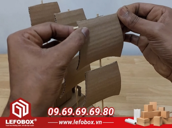 Làm cánh buồm cong nhẹ