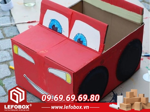 Làm mô hình xe từ bìa carton