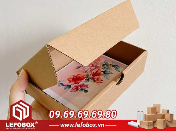 Mẫu hộp giấy carton nắp gài