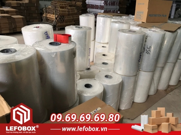 Mua màng PE trực tiếp tại cửa hàng 