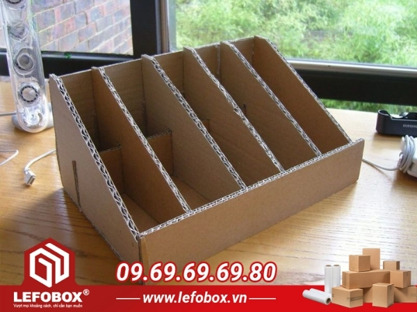 Nhược điểm của kệ sách làm từ giấy bìa carton