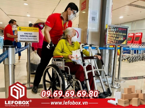 Quy định mang xe lăn lên máy bay Jetstar