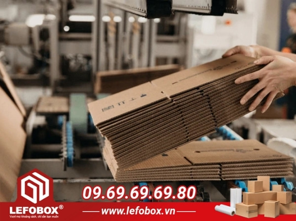Quy trình sản xuất thùng carton đục lỗ tại LefoBox