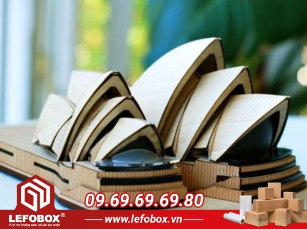 Tái chế thùng carton thành mô hình nhà hát Sydney