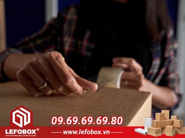 Tại sao lại cần dán thùng carton đúng kỹ thuật?