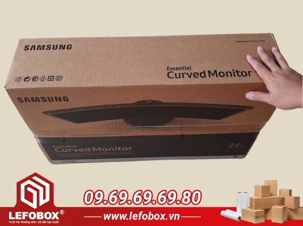 thùng carton 7 lớp đựng màn hình máy tính cong