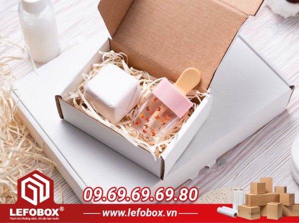 Thùng carton đóng hàng mỹ phẩm và phụ kiện giá rẻ