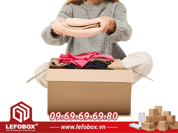 Thùng carton 60x40x40 đựng phụ kiện thời trang, quần áo