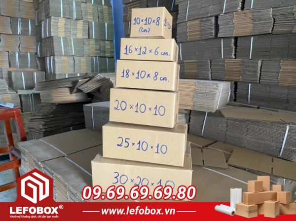 Thùng carton được giao hàng tận nơi khi mua ở LEFOBOX