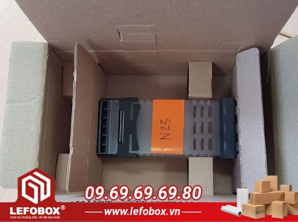 Thùng carton sóng E đựng thiết bị điện tử nhỏ