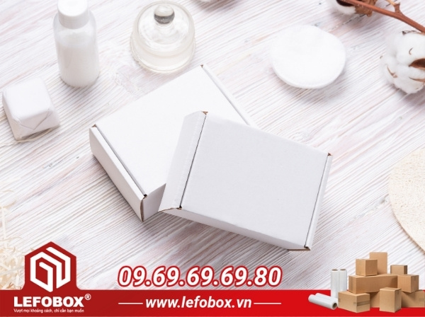 Thùng carton trắng đựng mỹ phẩm