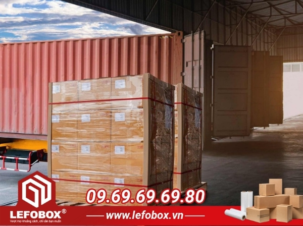 Tại sao cần xếp thùng carton đúng cách trên pallet?